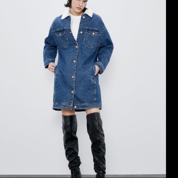Zara Jackets & Blazers - Zara over size denim jacket with fleece